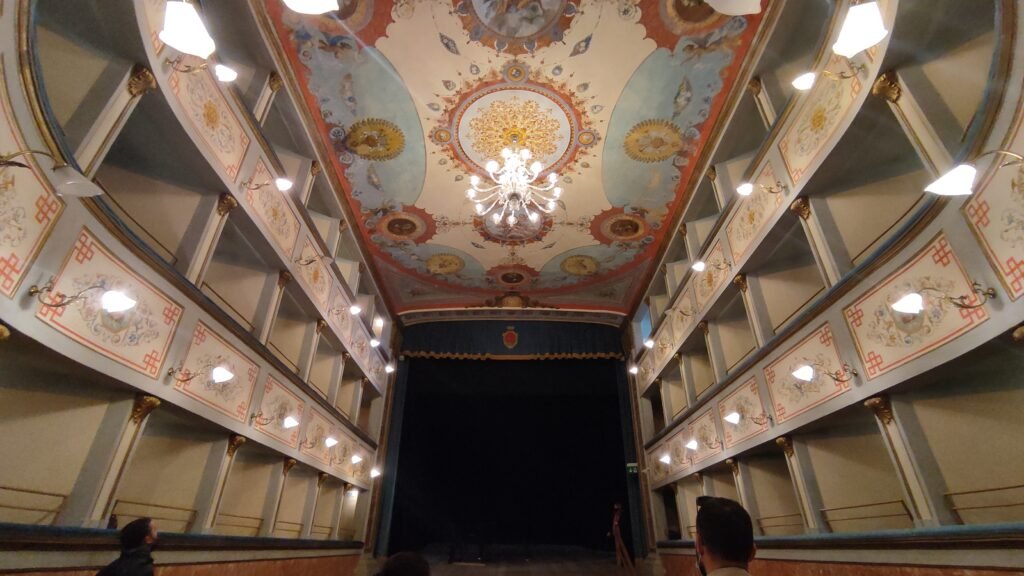 Teatri Storici da vedere nelle Marche